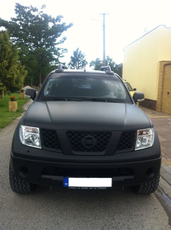 polep 3M Nissan NAVARA black matte